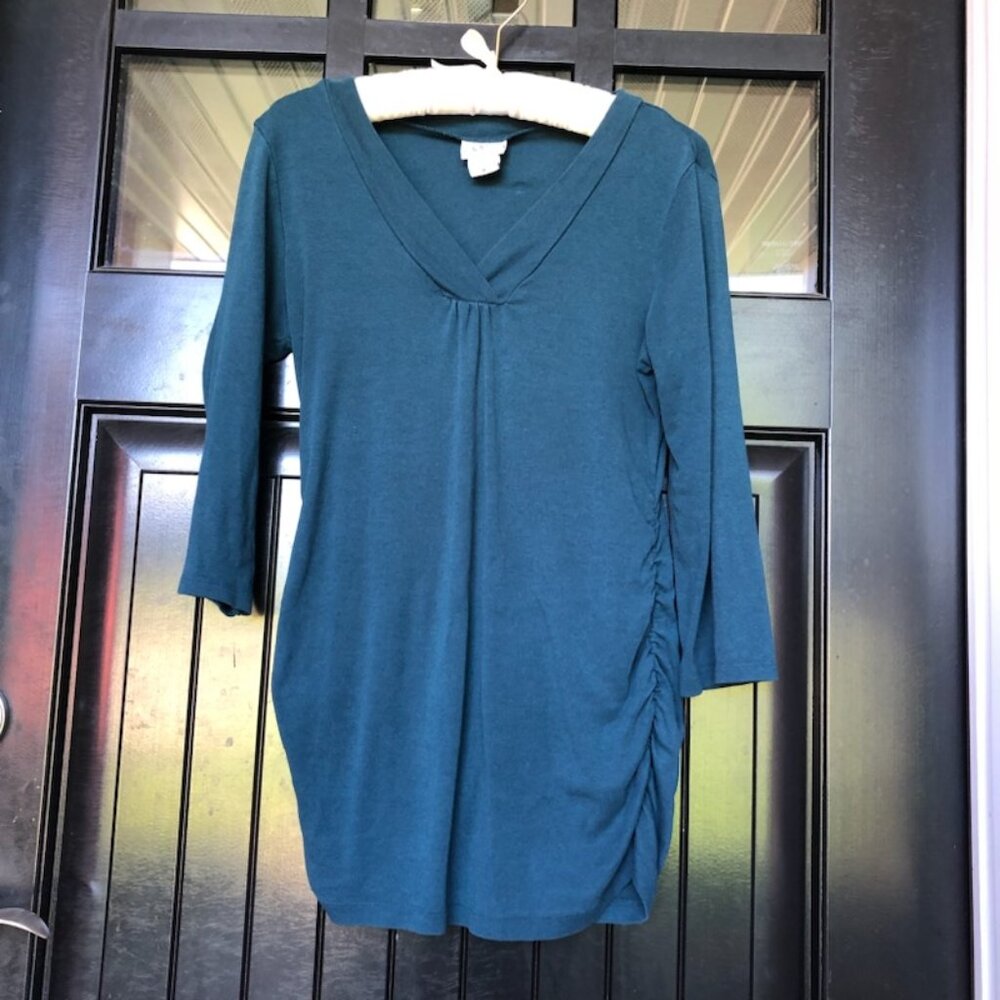 Oh Baby by Motherhood teal maternity top, Size M